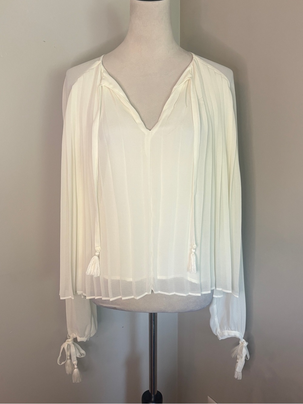 Rebecca Minkoff Dazy Pleated Chiffon Blouse Ivory Off White VNeck Tassels Medium